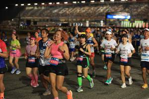 BIB: 
                            <button type="button" onclick="openModal(24192267)" class="btn btn-primary btn-sm float-right btn-popup" data-toggle="modal" data-target=".modal-high-quality">
                        <i class="fas fa-shopping-cart"></i> Add to Cart
                    </button>
                                            <button type="button" onclick="isThisMe(24192267, true)" class="btn btn-success btn-sm float-right btn-popup btn-isme hidden" data-toggle="tooltip" data-placement="bottom" title="นี่คือรูปของคุณใช่ไหม คลิกที่นี่เพื่อเอาเข้าอัลบั้ม">
                        <i class="fas fa-plus"></i> Add to album
                    </button>
                    <button type="button" onclick="isThisMe(24192267, false)" class="btn btn-warning btn-sm float-right btn-popup btn-isnotme hidden">
                        <i class="fas fa-ban"></i> Remove from album
                    </button>